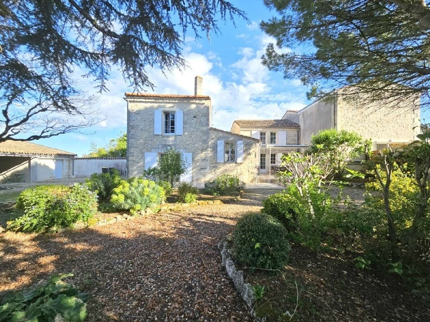  te koop huis Angoulême Charente 1