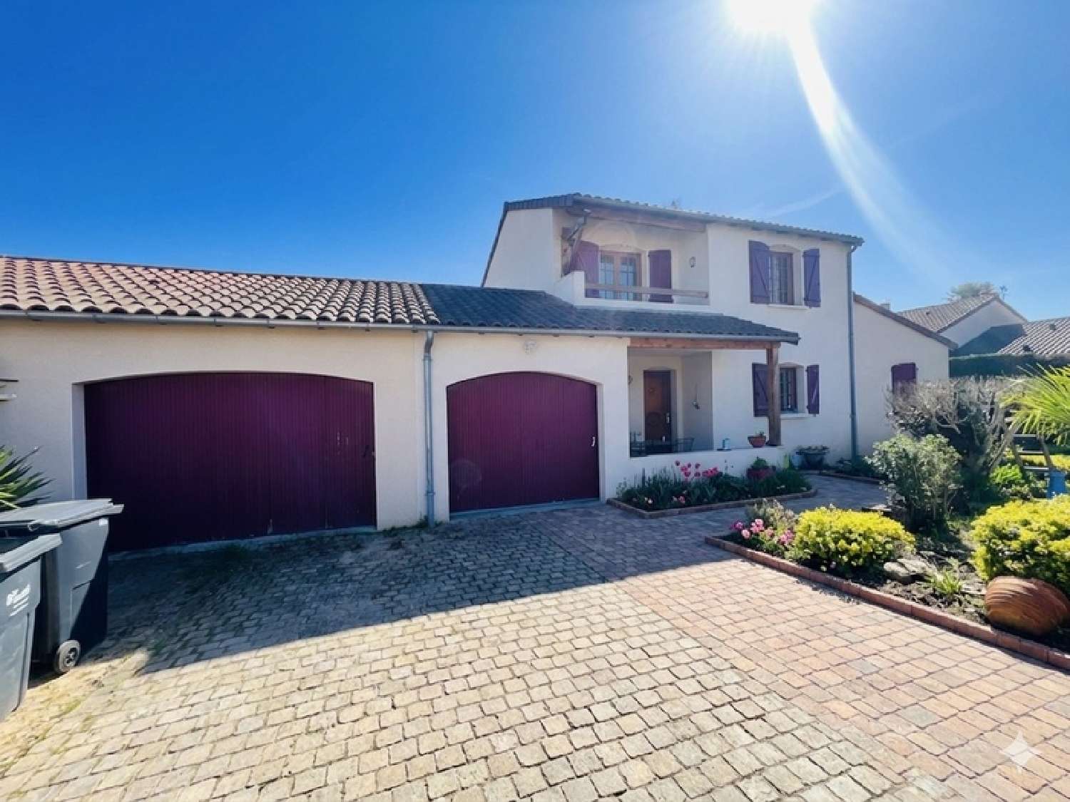  te koop huis Antran Vienne 1