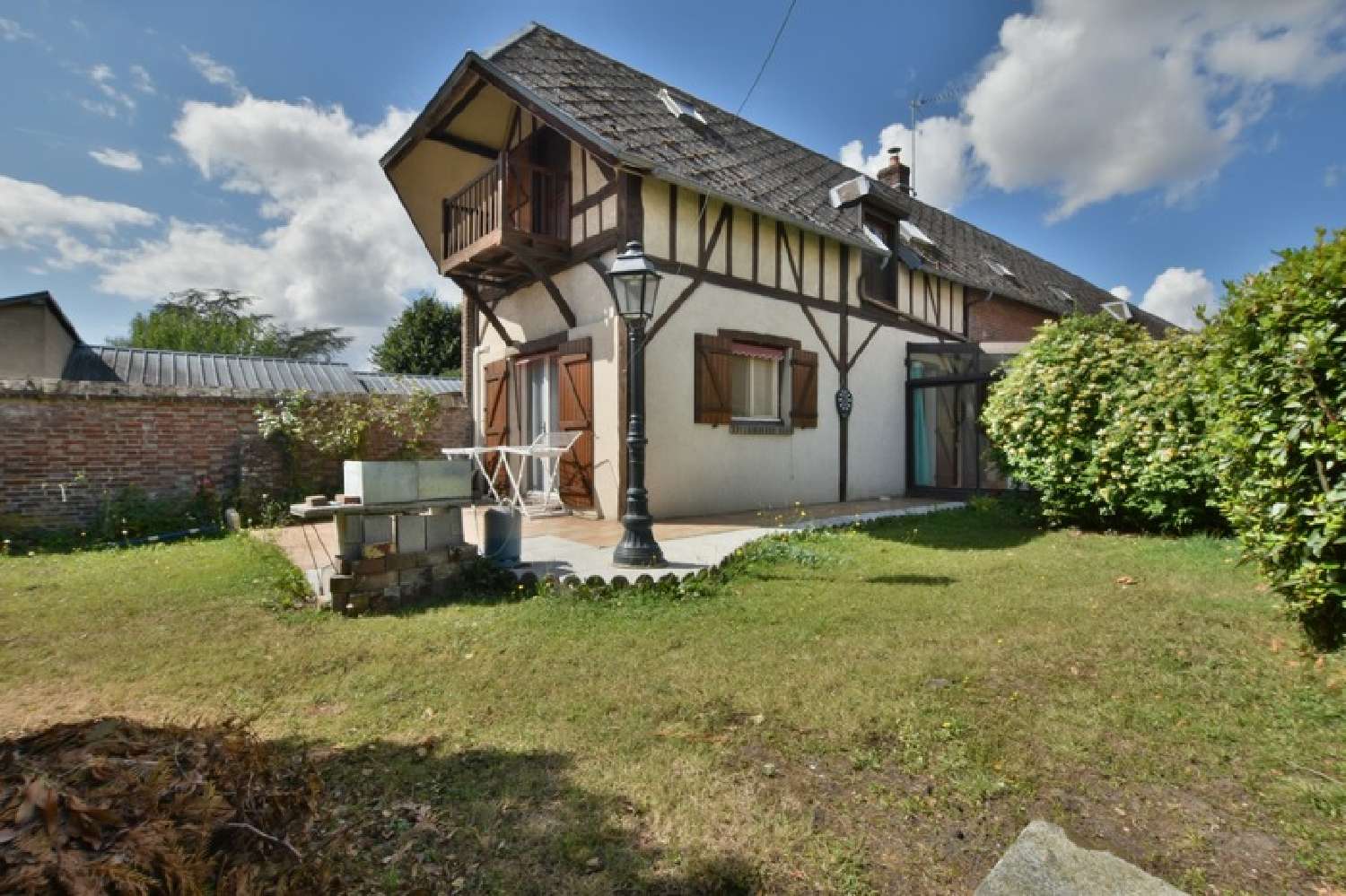  te koop huis Beaumont-le-Roger Eure 1