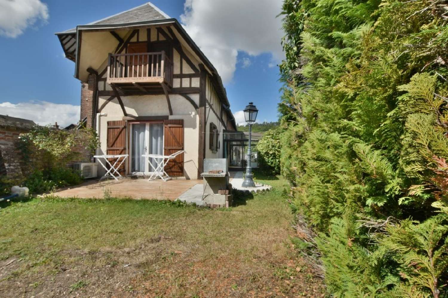  te koop huis Beaumont-le-Roger Eure 2