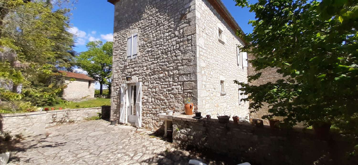  for sale house Berganty Lot 7