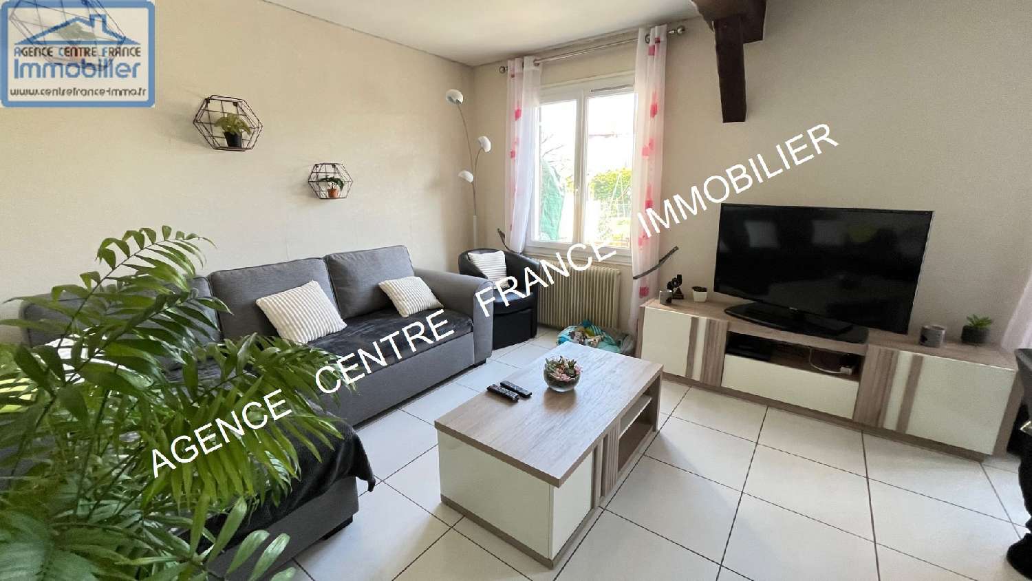  te koop huis Bourges Cher 2