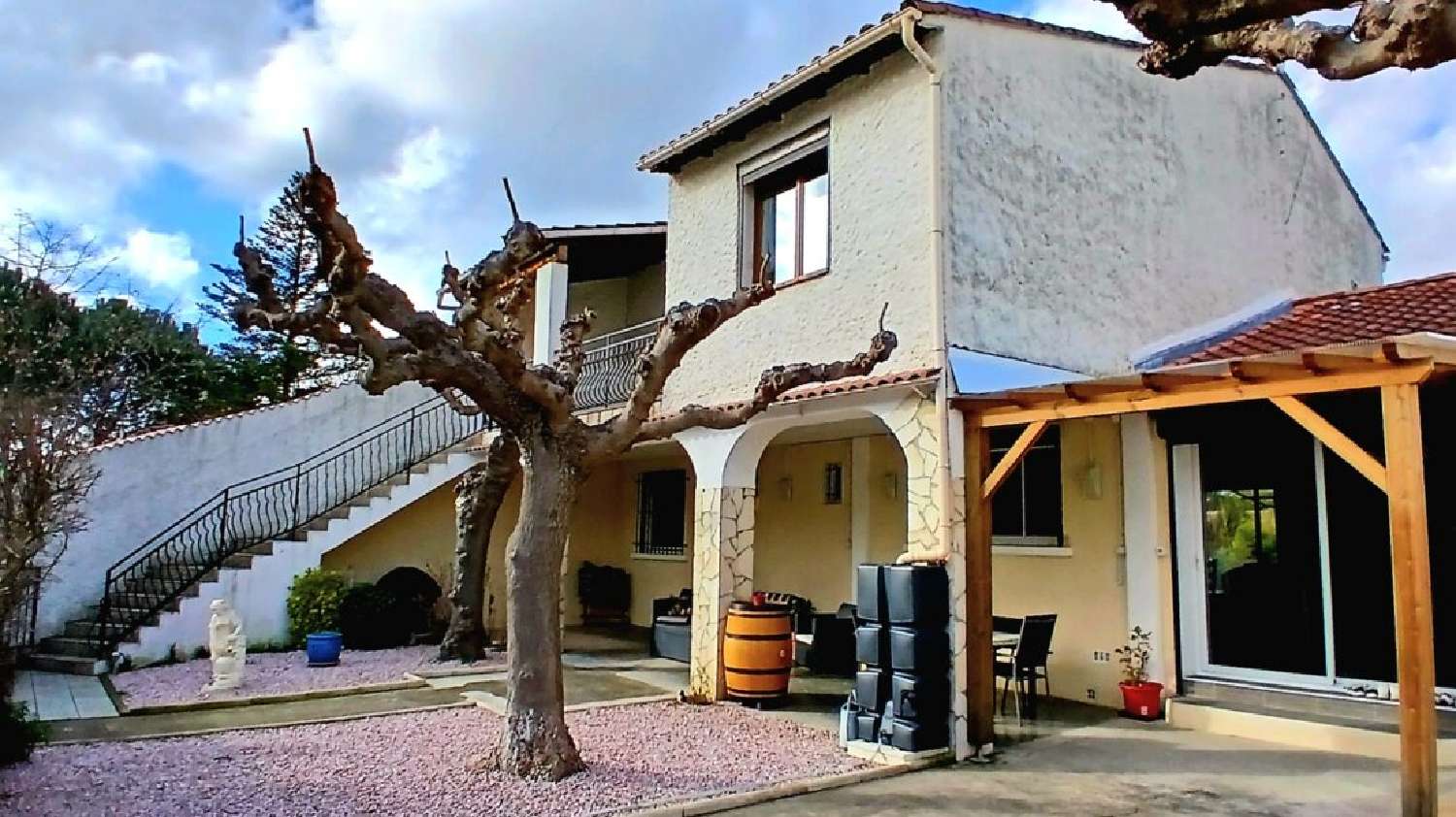  te koop huis Cazedarnes Hérault 1