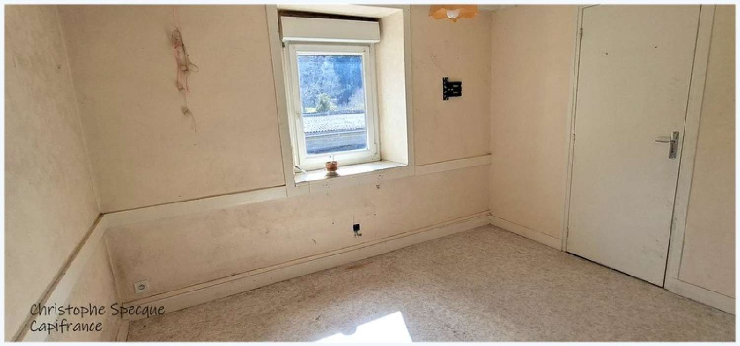 for sale house Celles-sur-Durolle Puy-de-Dôme 6