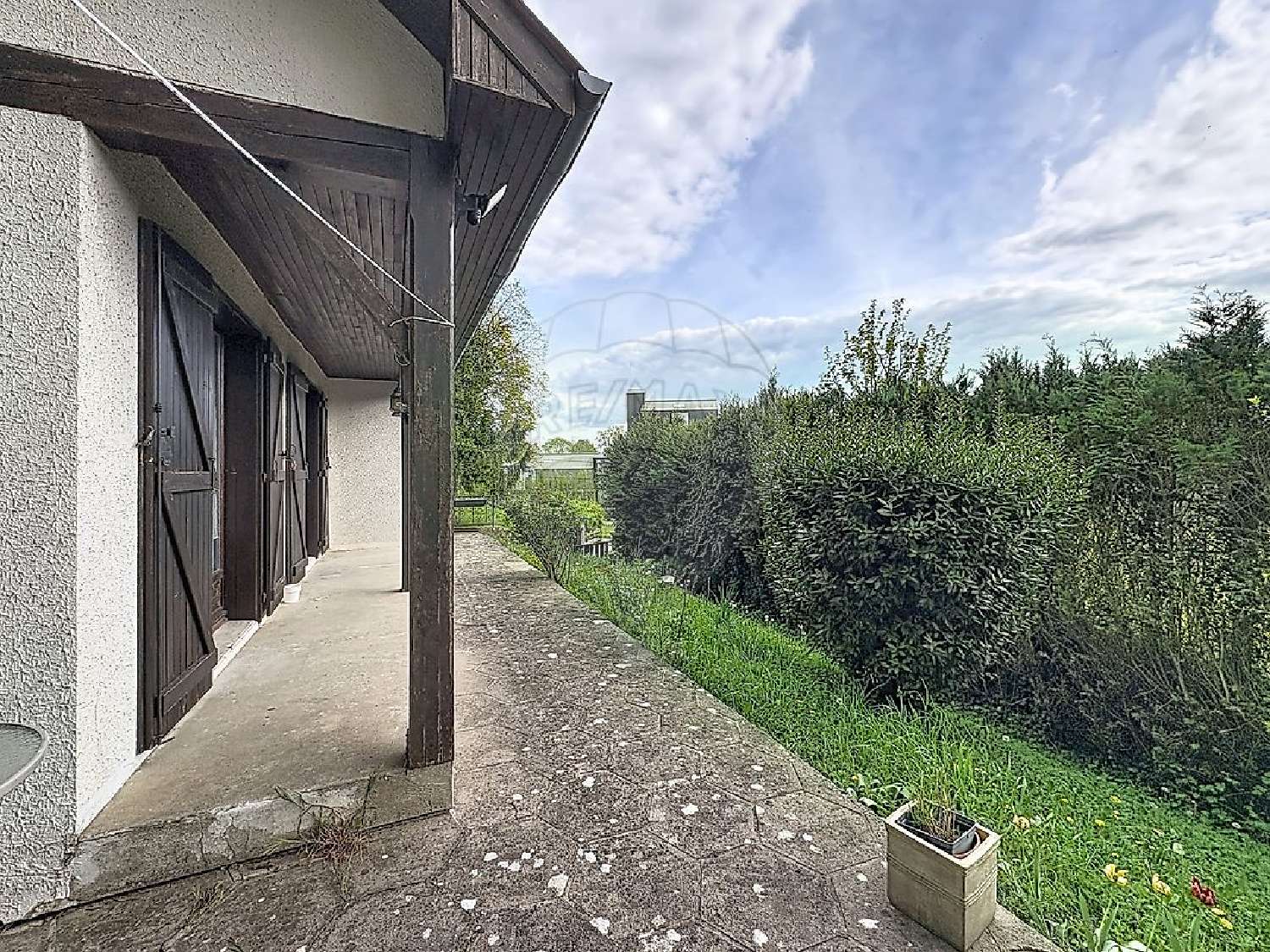 for sale house Cerisiers Yonne 2