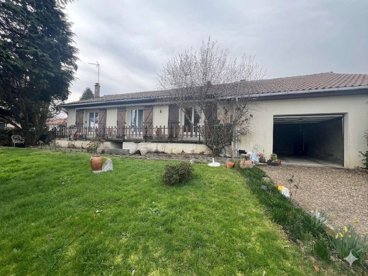 te koop huis Chaptelat Haute-Vienne 2