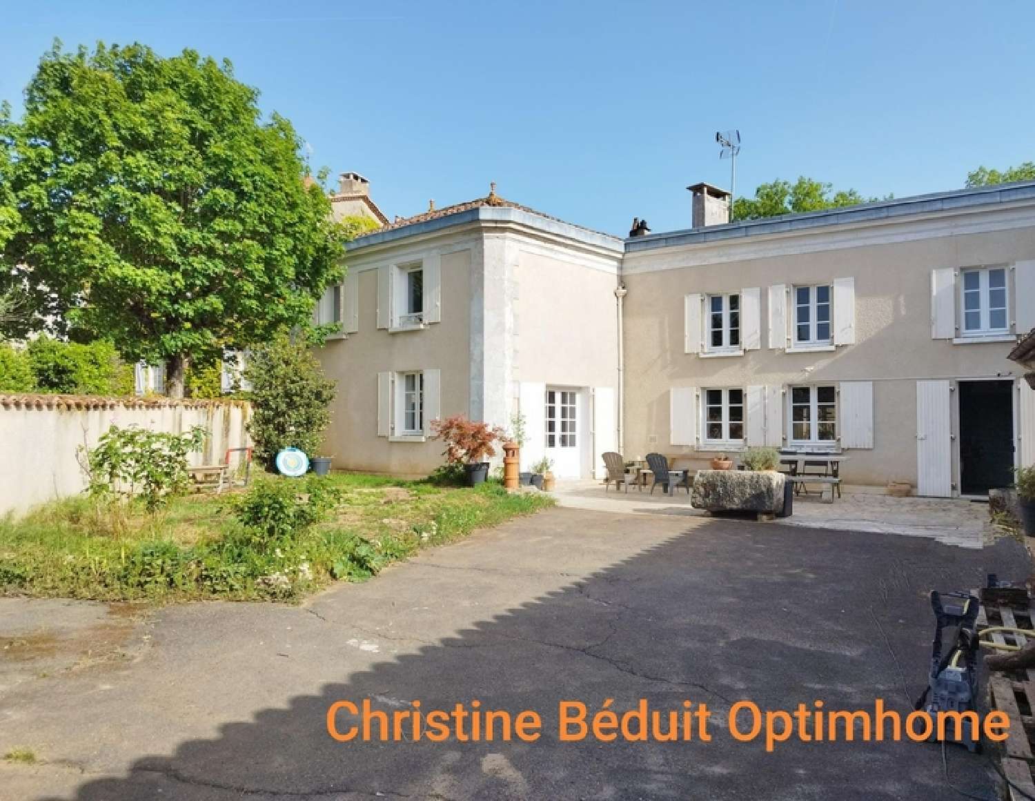  te koop huis Chazelles Charente 1