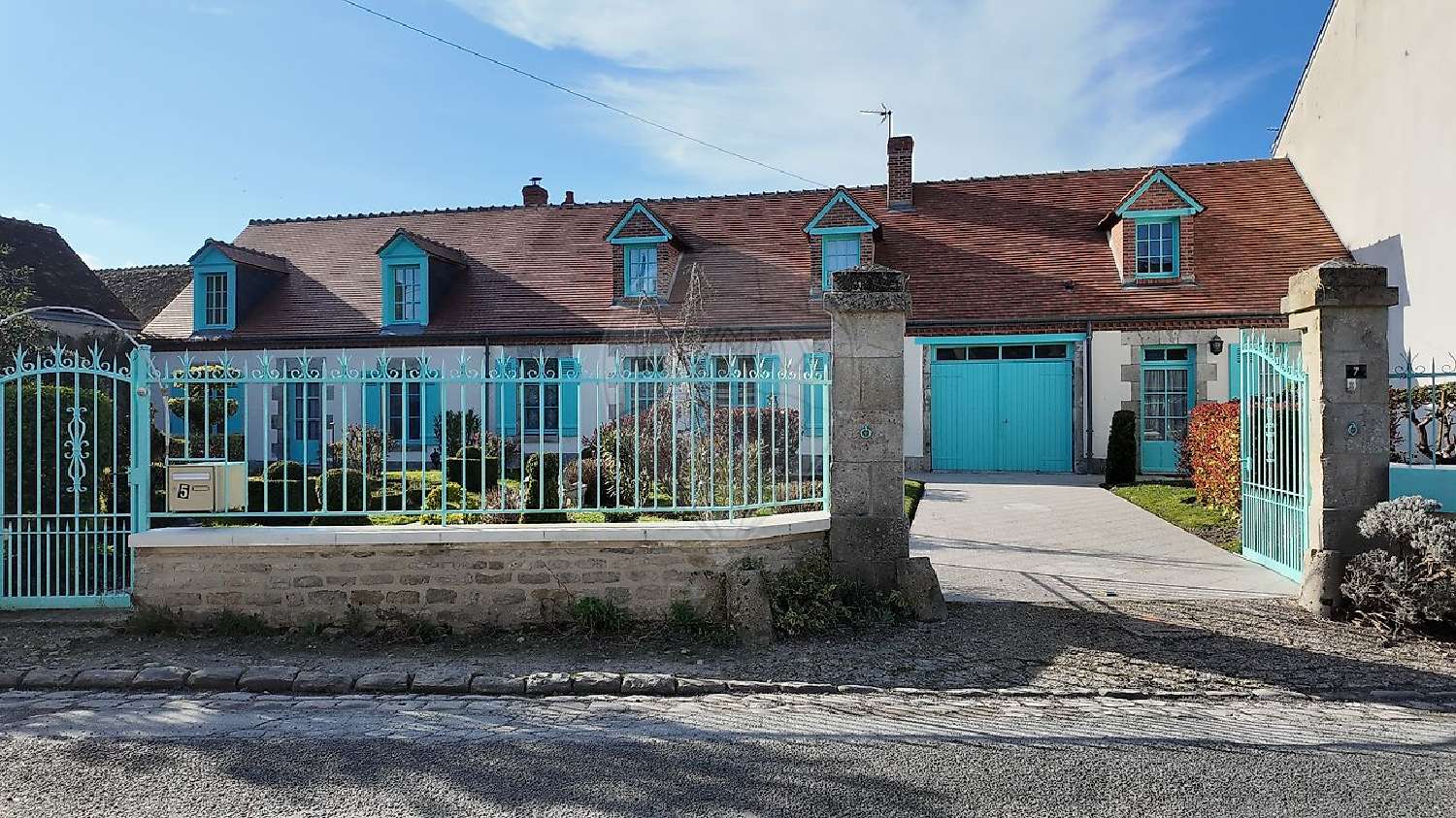  te koop huis Chilleurs-aux-Bois Loiret 2
