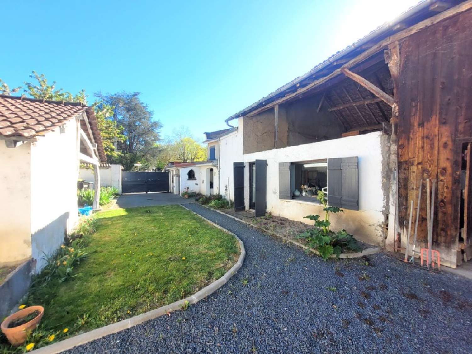  en venta casa Clerlande Puy-de-Dôme 2