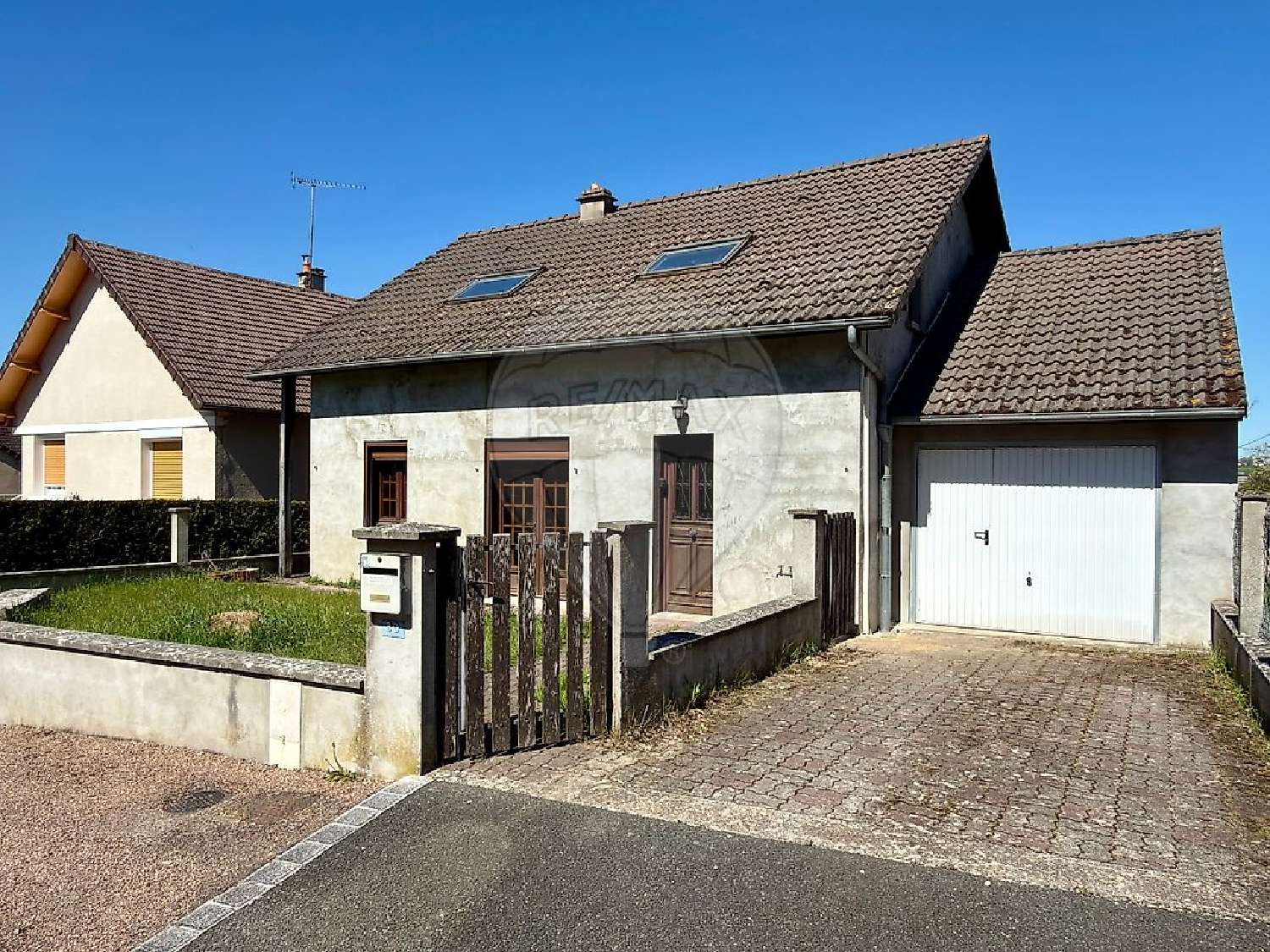  te koop huis Decize Nièvre 2