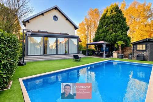 Dole Jura Haus Bild 7311897