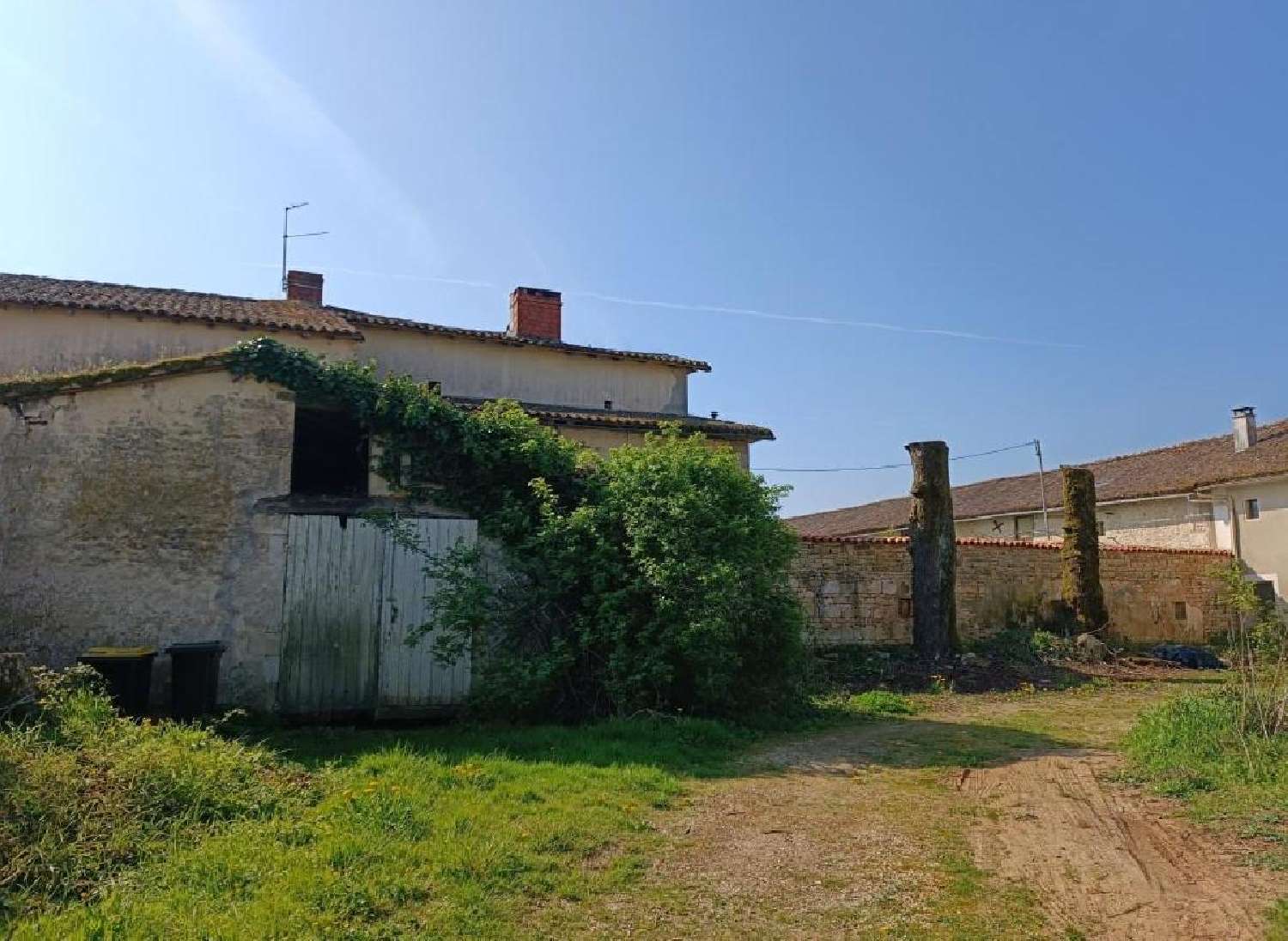  for sale house Empuré Charente 5