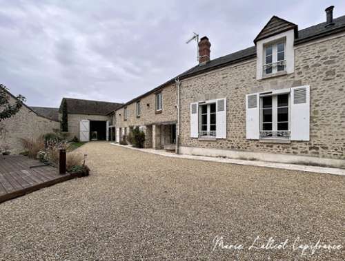 Escrennes Loiret huis foto 7309891