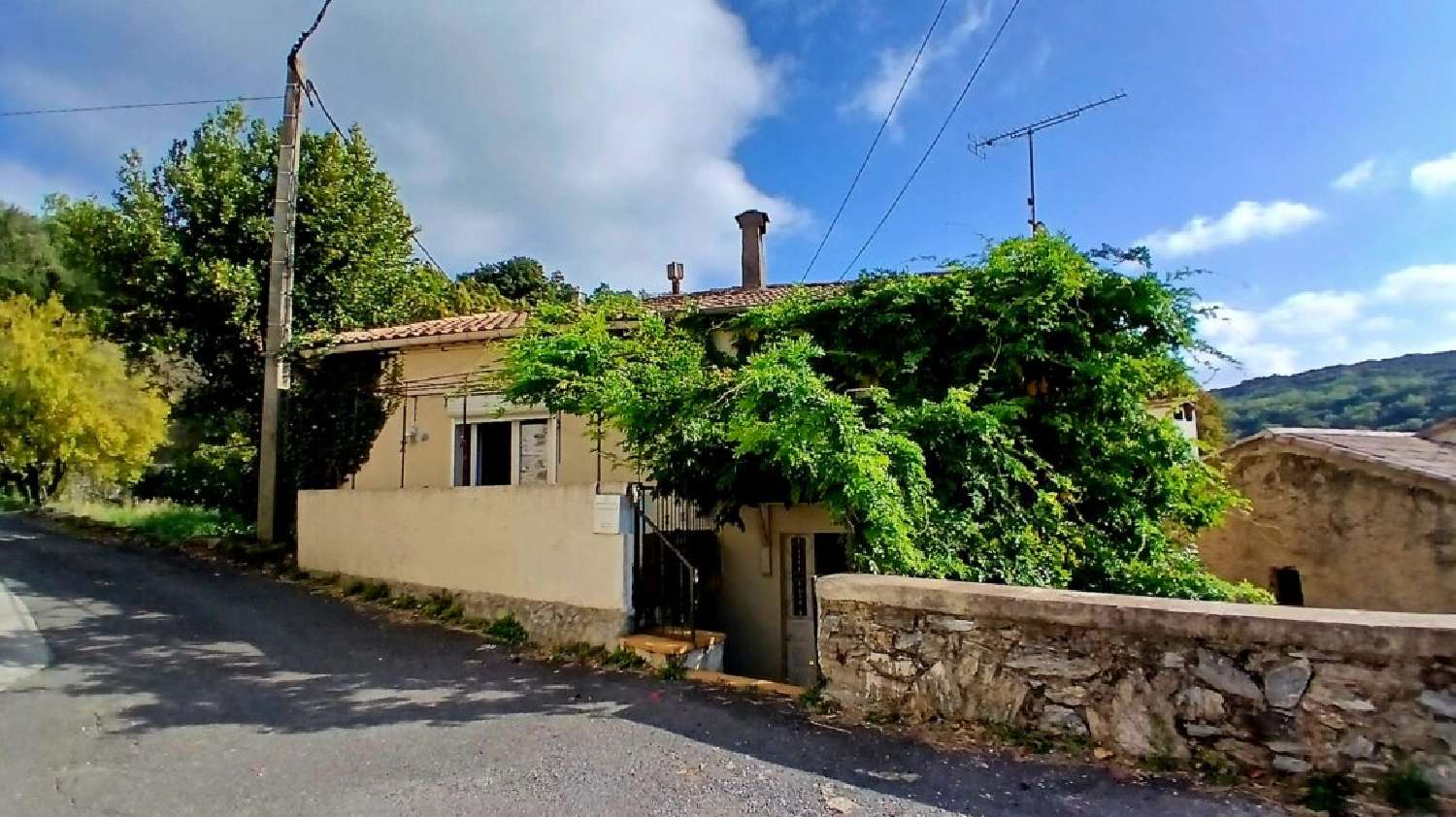  en venta casa Faugères Hérault 1
