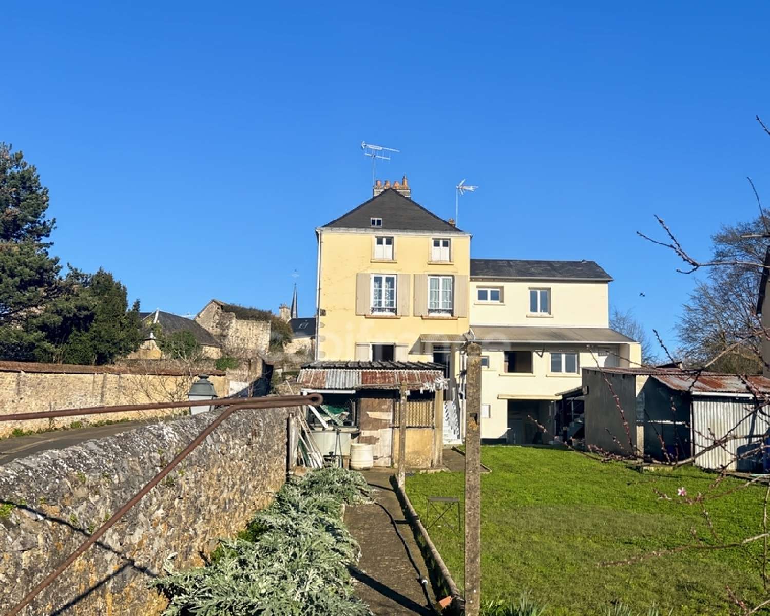  for sale house Fresnay-sur-Sarthe Sarthe 1