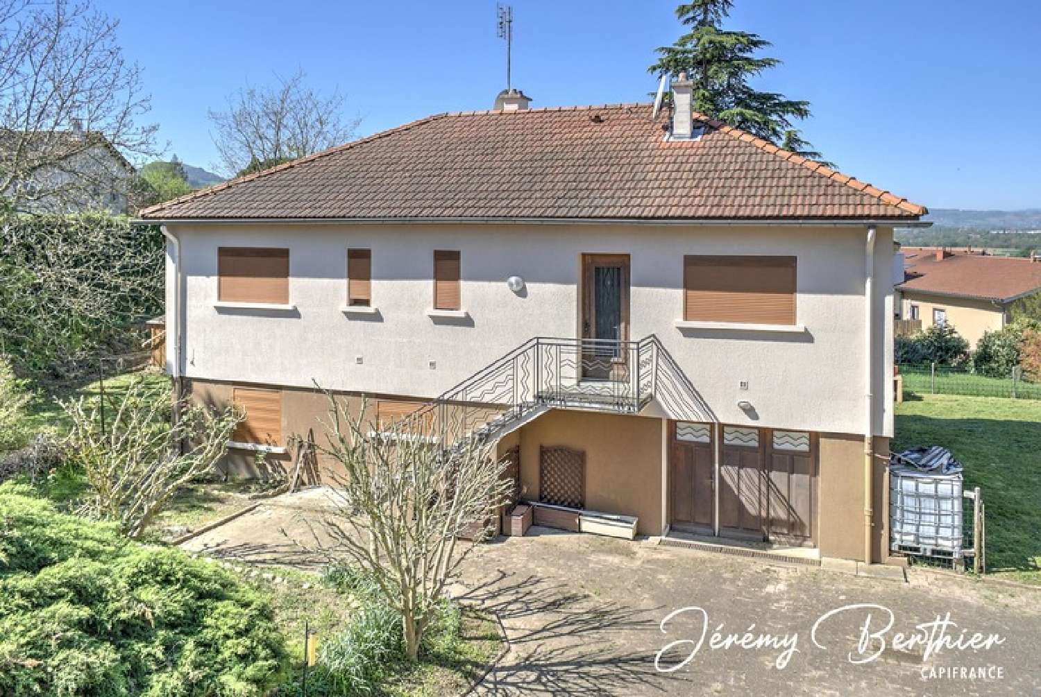  te koop huis Genay Rhône 1