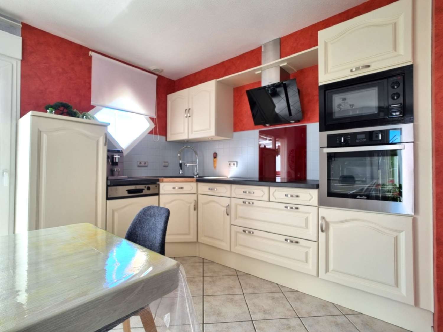  te koop huis Gennes Doubs 3