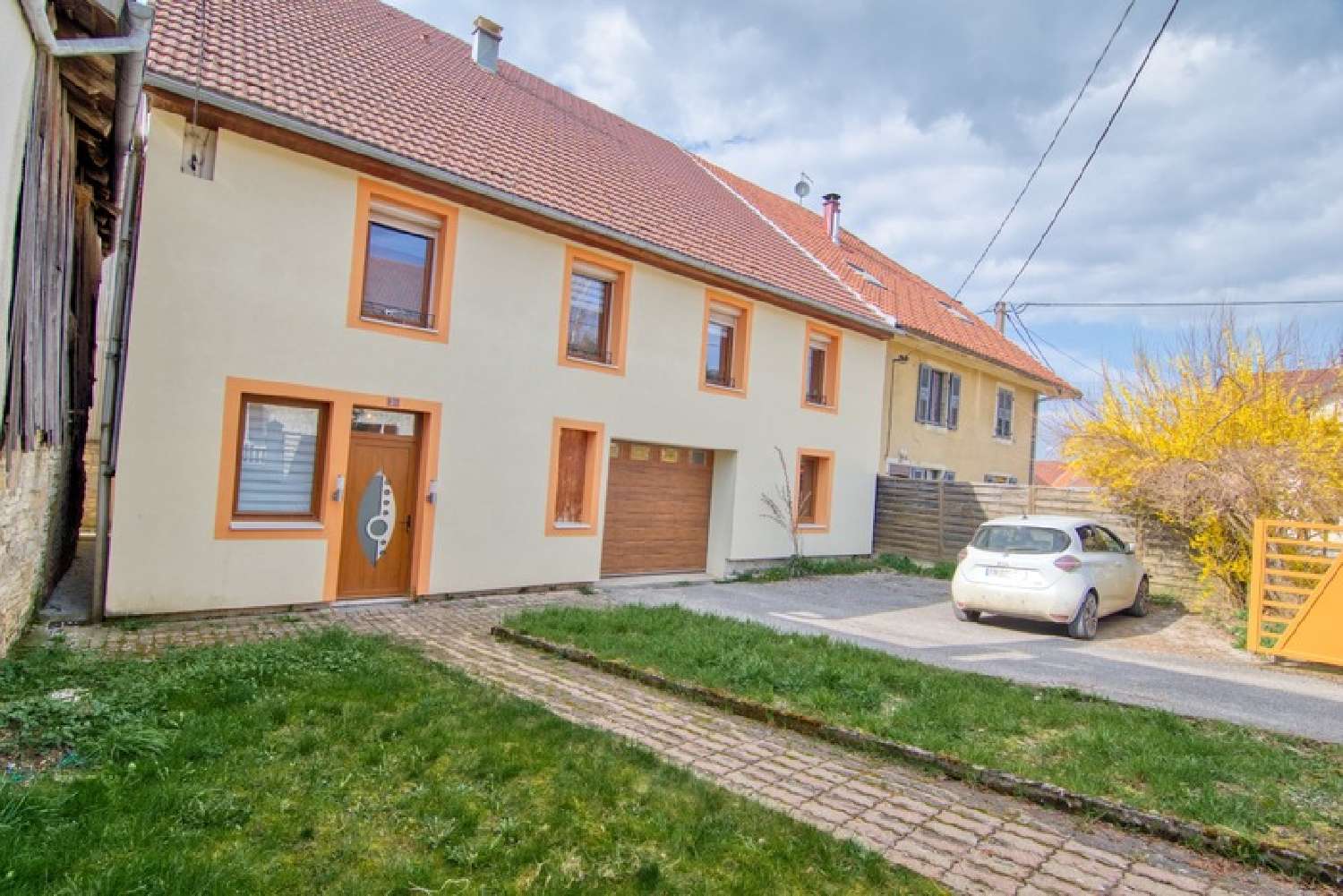  for sale house Goux-les-Usiers Doubs 2