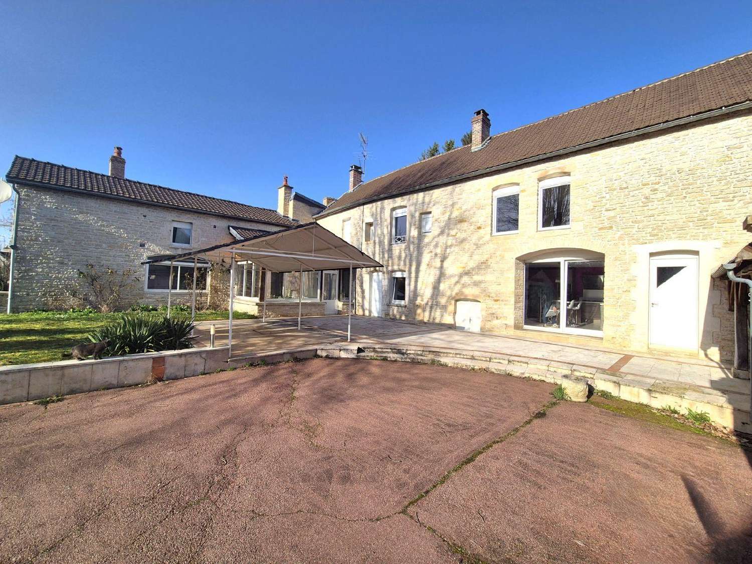  te koop huis Gyé-sur-Seine Aube 2