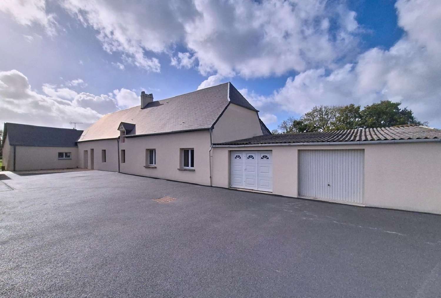  for sale house Isigny-sur-Mer Calvados 1