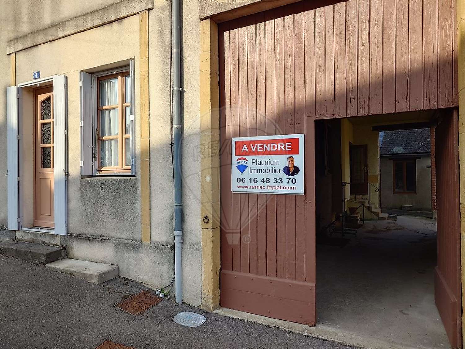  te koop huis Issy-l'Évêque Saône-et-Loire 1