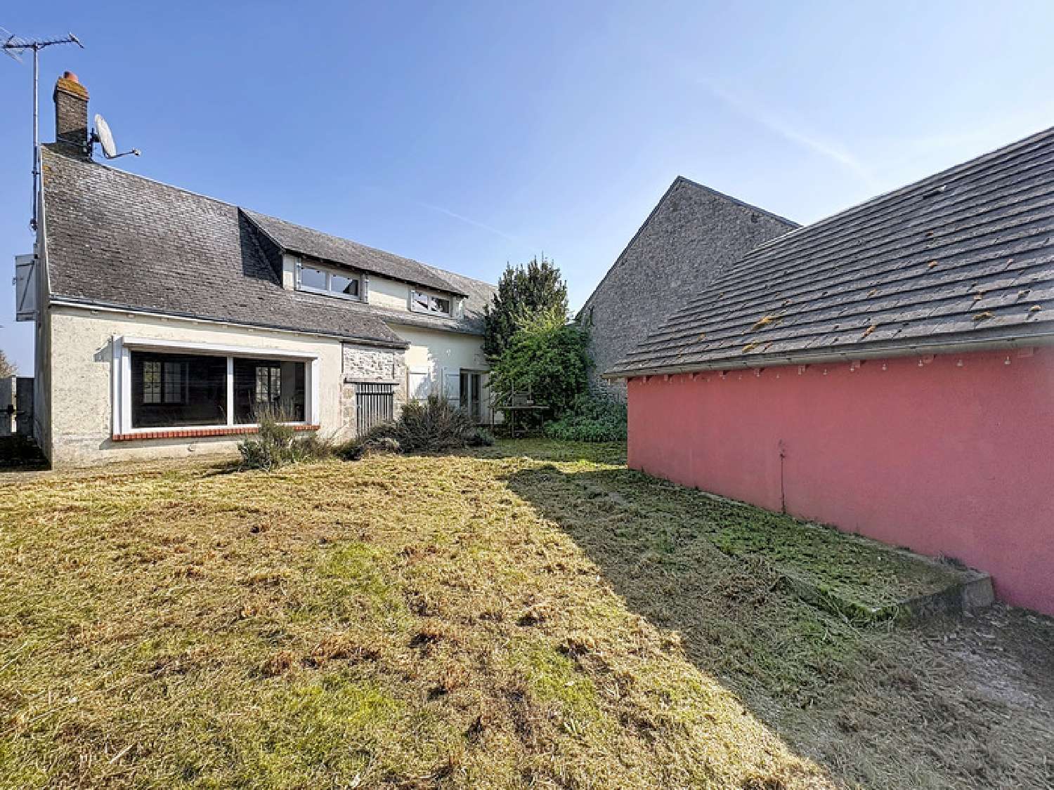  for sale house Jouy-en-Pithiverais Loiret 1