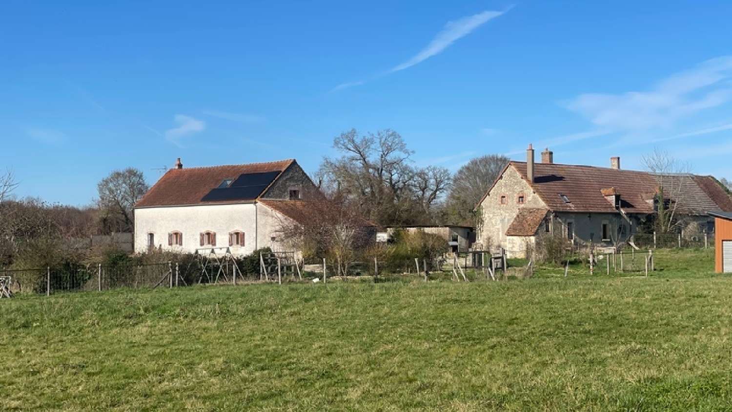  for sale house Jussy-le-Chaudrier Cher 1