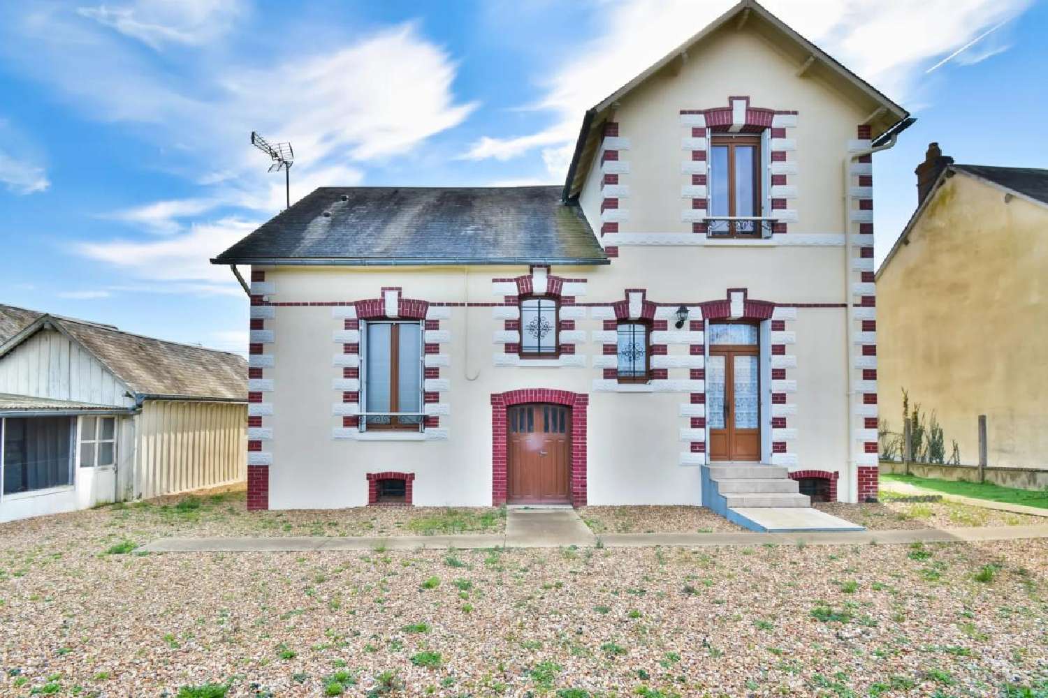  à vendre maison La Bazoche-Gouet Eure-et-Loir 1