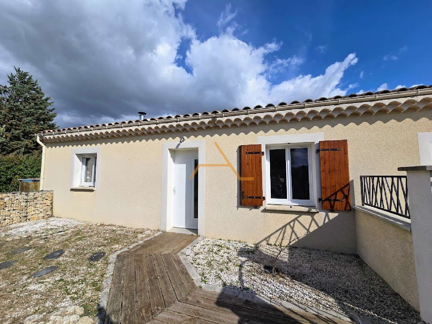  te koop huis La Bégude-de-Mazenc Drôme 2