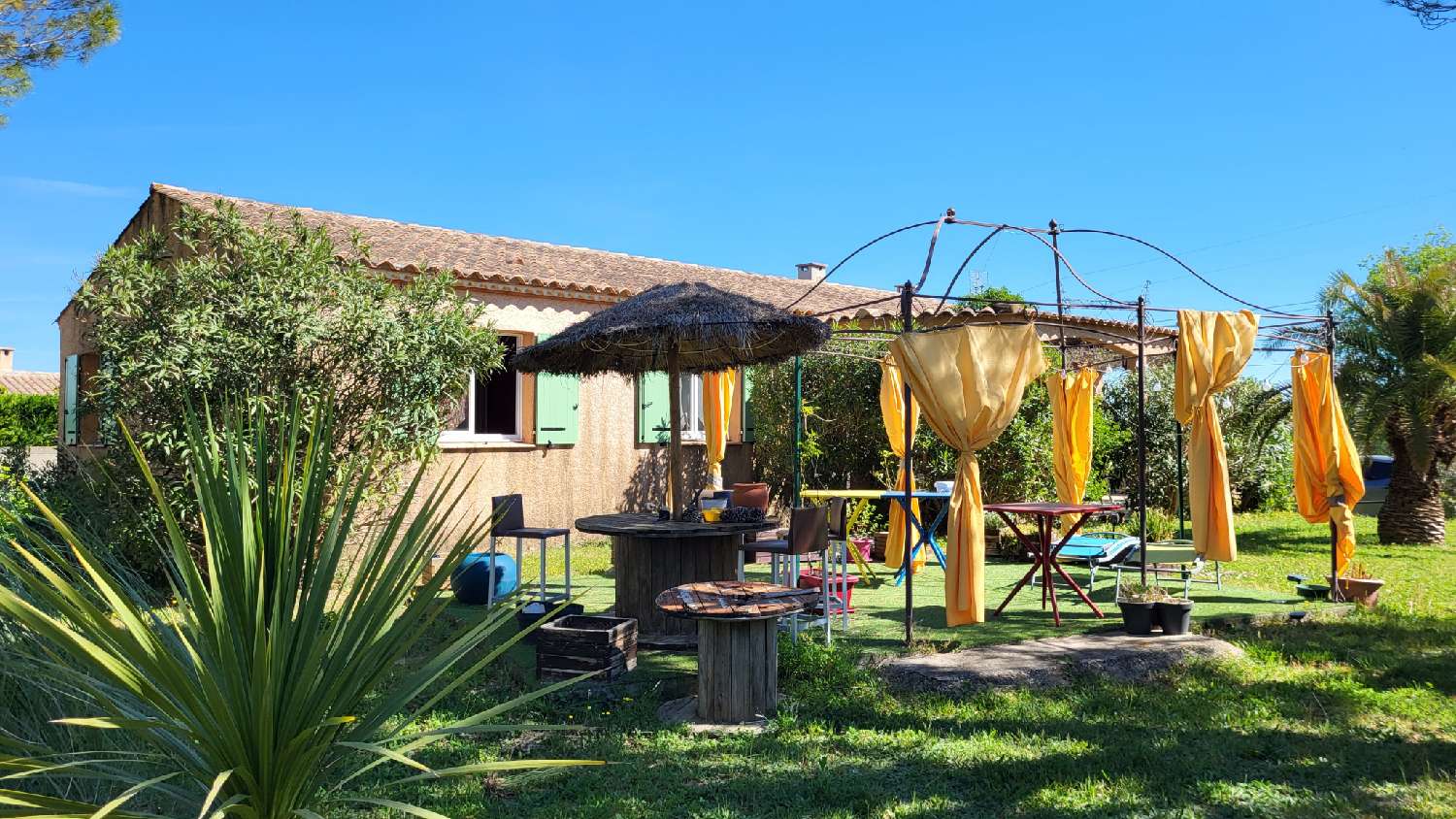  te koop huis La Calmette Gard 1