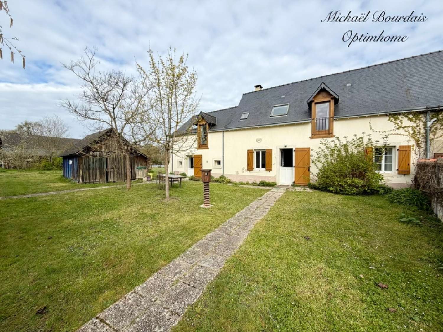  for sale house Le Lude Sarthe 2