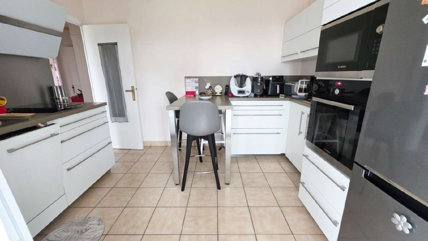  for sale house Le Vigean Cantal 5