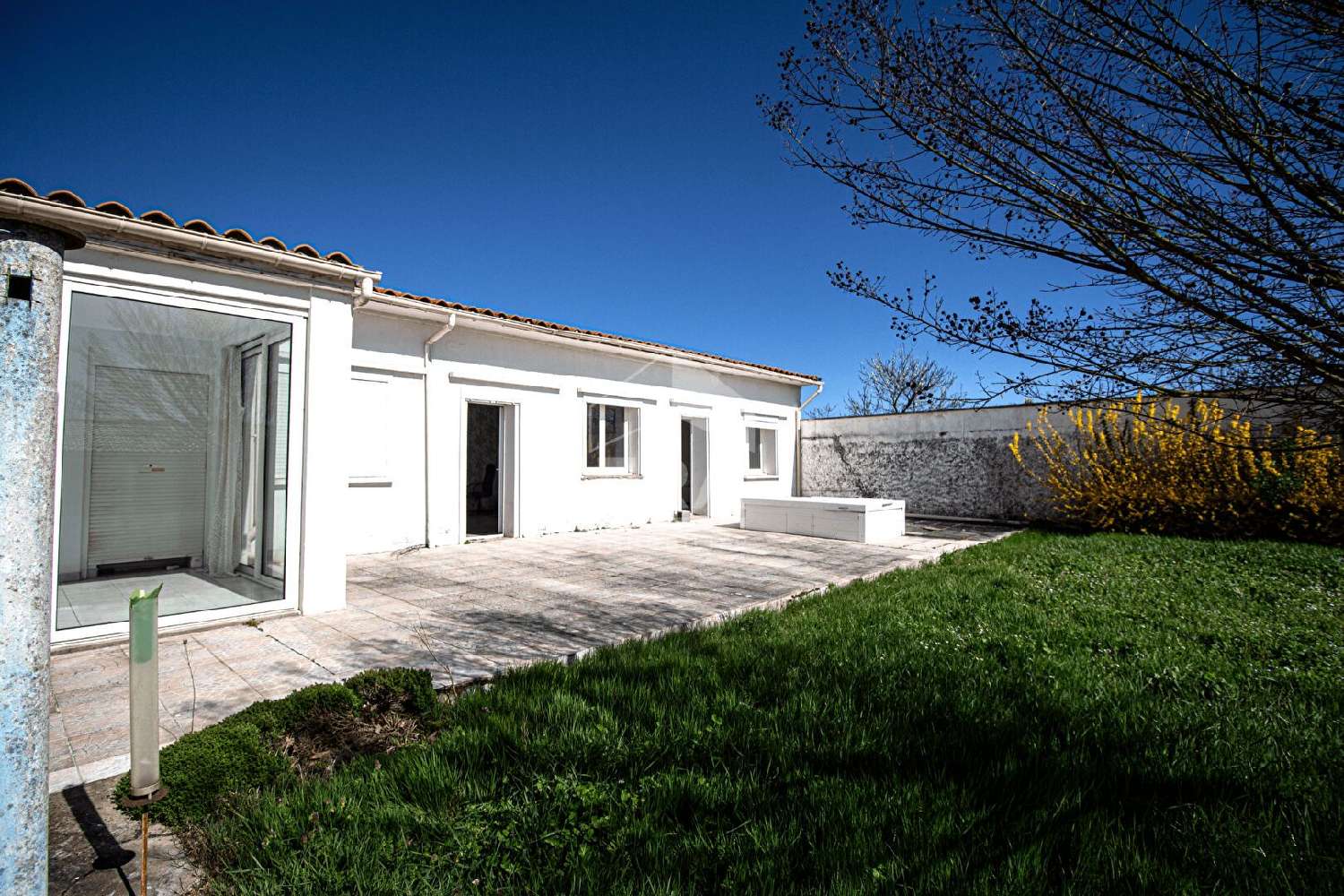  te koop huis Longèves Charente-Maritime 1