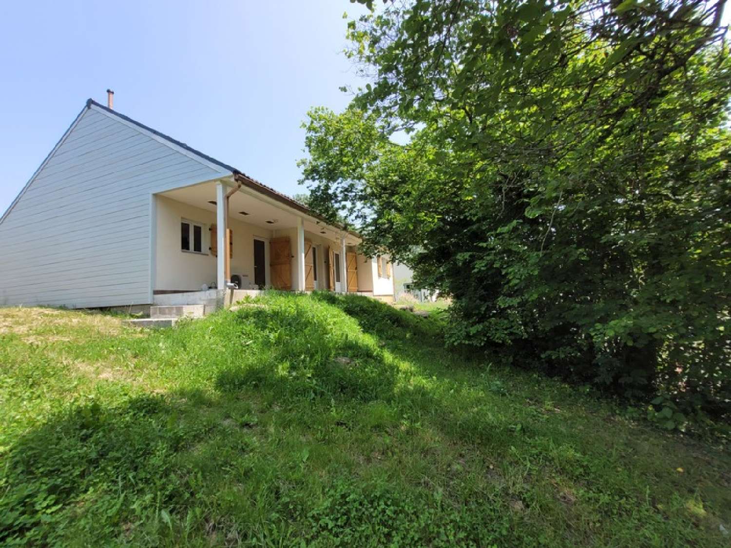  for sale house Loubeyrat Puy-de-Dôme 1