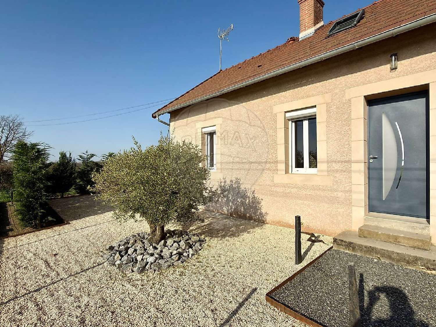  te koop huis Lucenay-lès-Aix Nièvre 2
