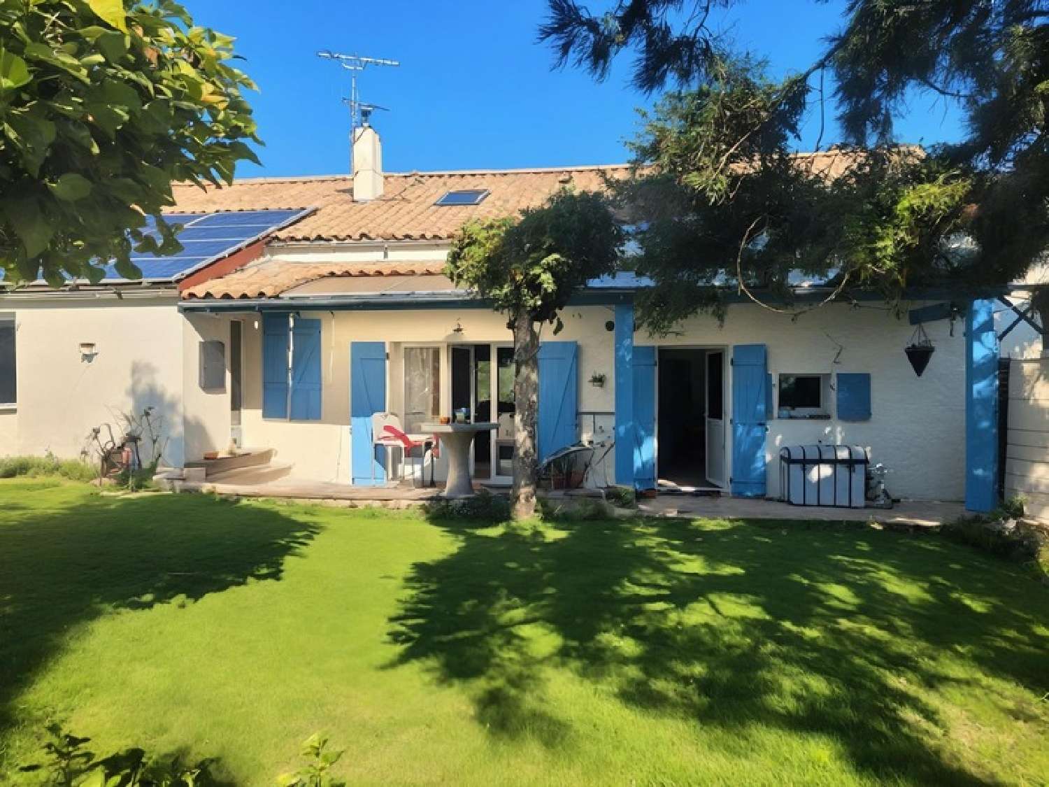  te koop huis Lussant Charente-Maritime 2