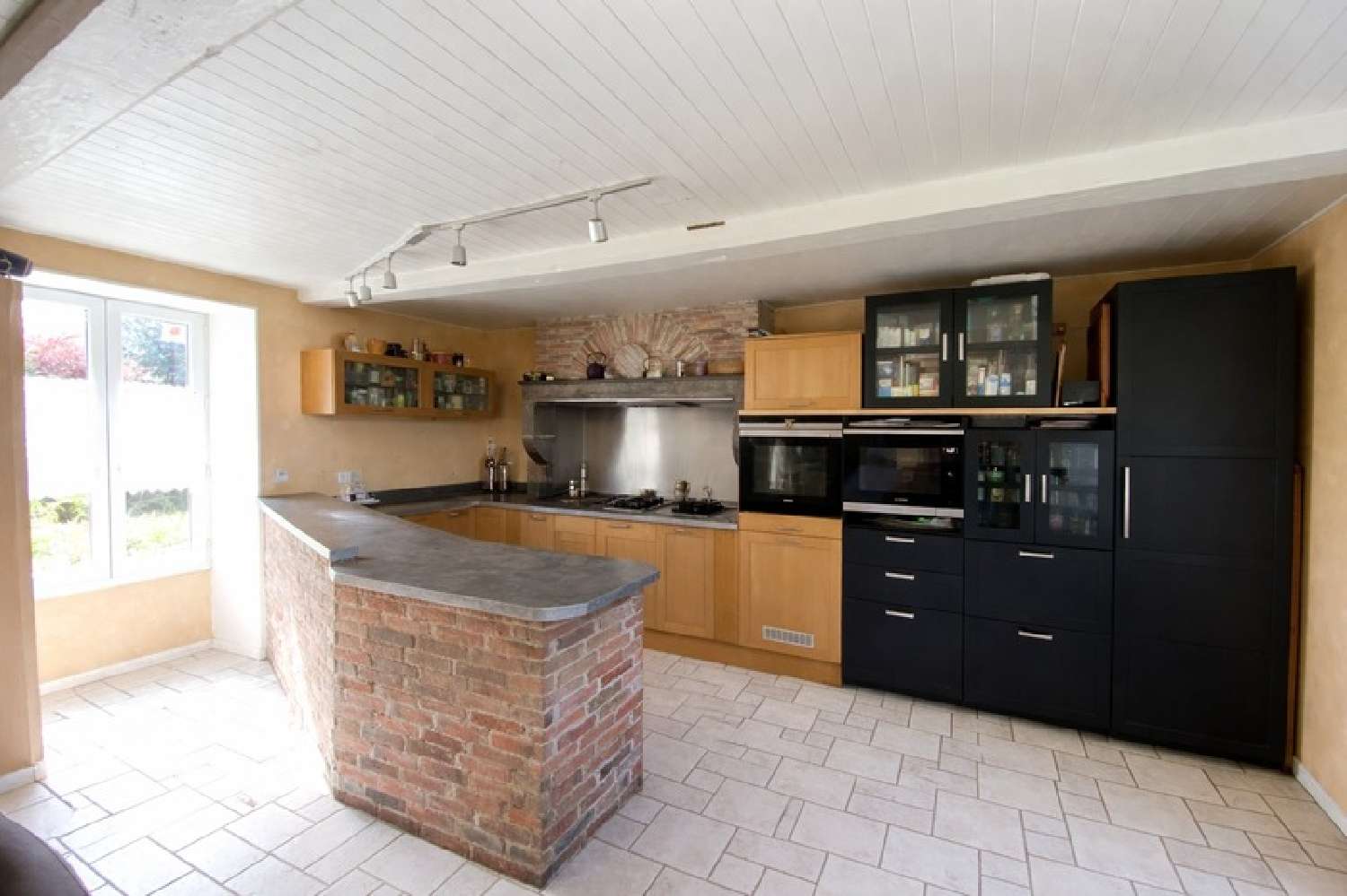  à vendre maison Luzillat Puy-de-Dôme 2