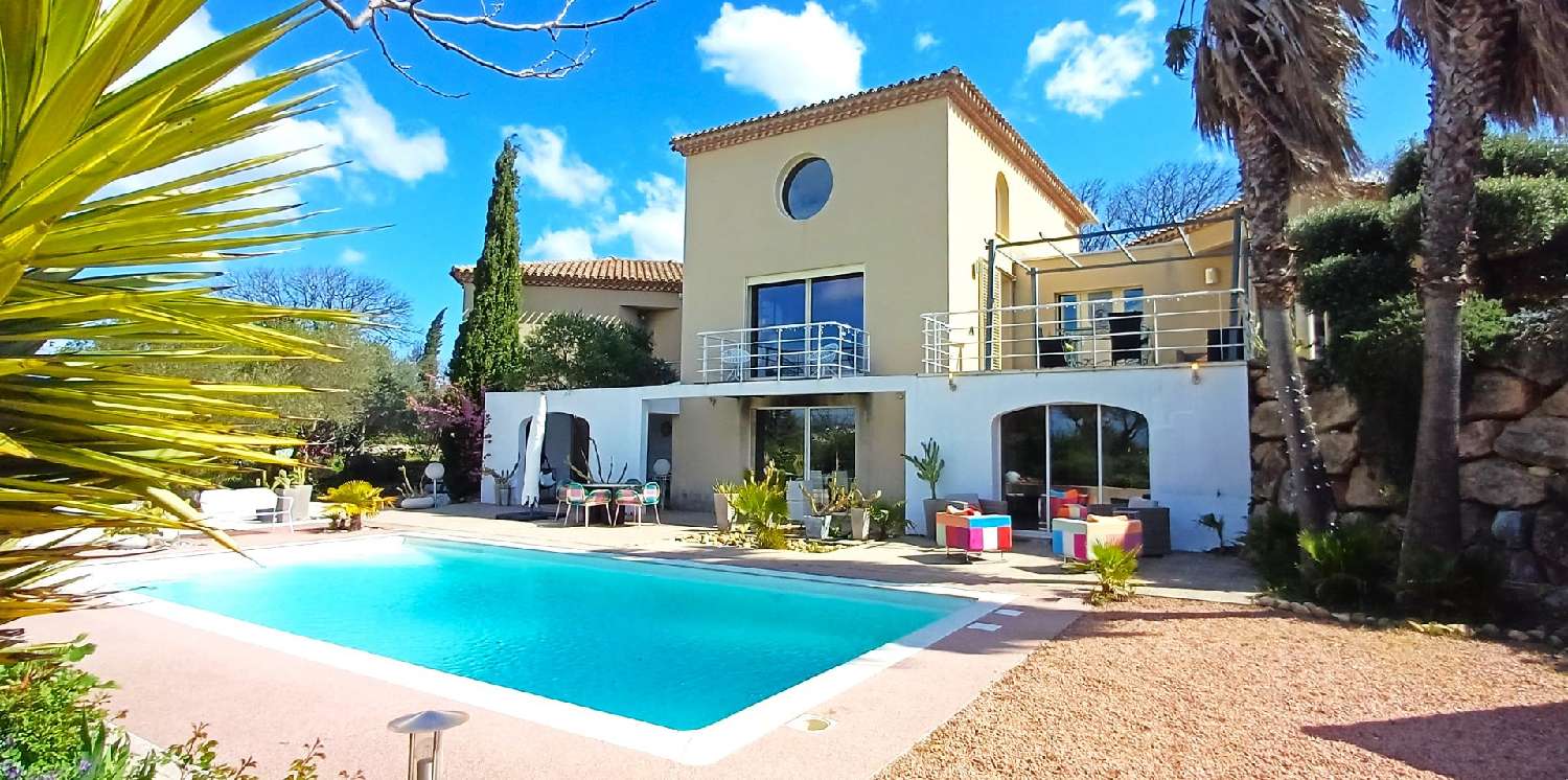 te koop huis Magalas Hérault 1