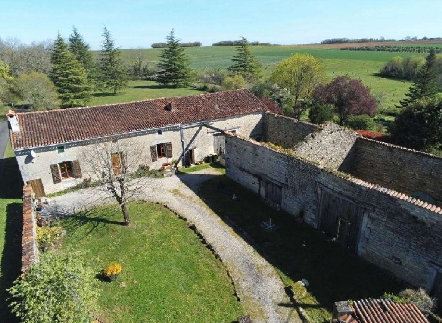 te koop huis Mansle Charente 1