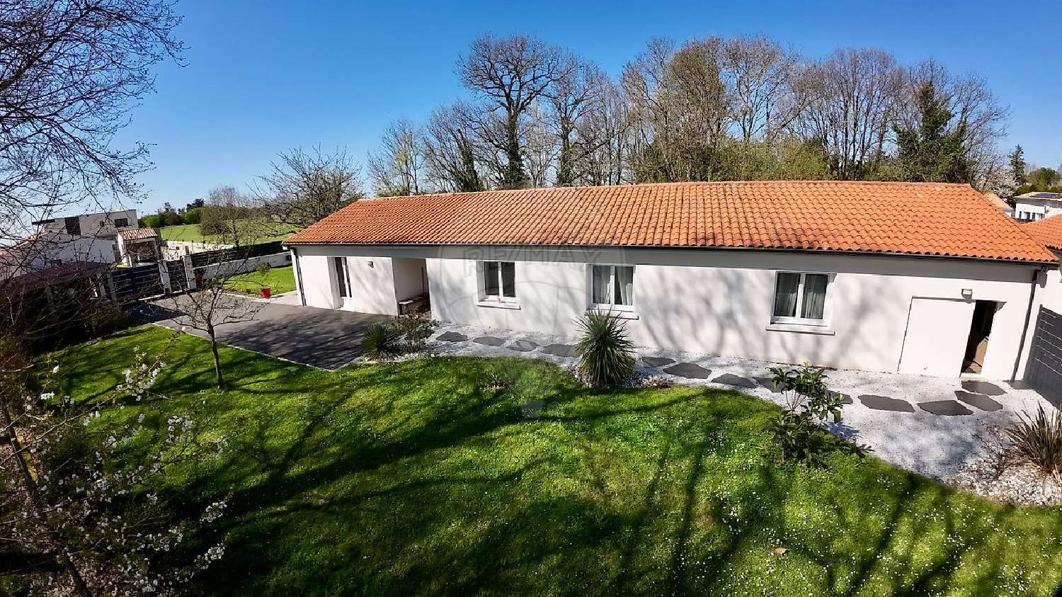  te koop huis Médis Charente-Maritime 1