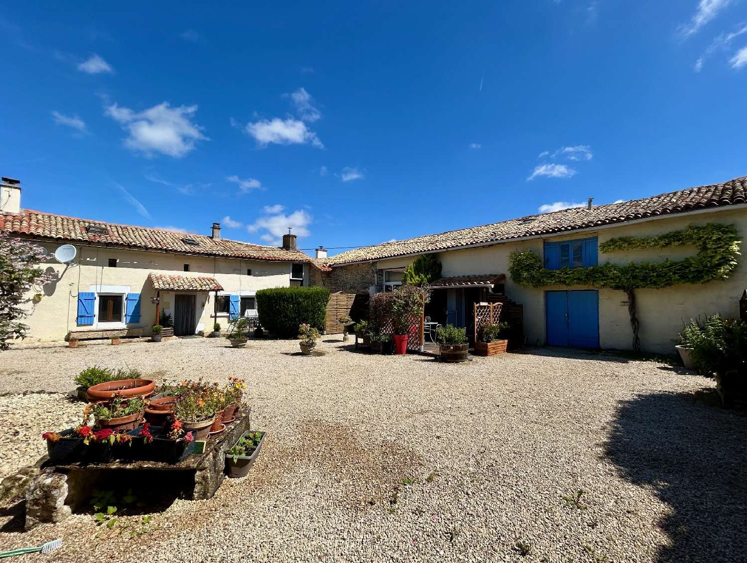  for sale house Messé Deux-Sèvres 1