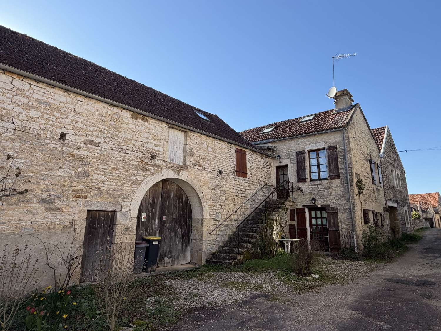  for sale house Montbard Côte-d'Or 1