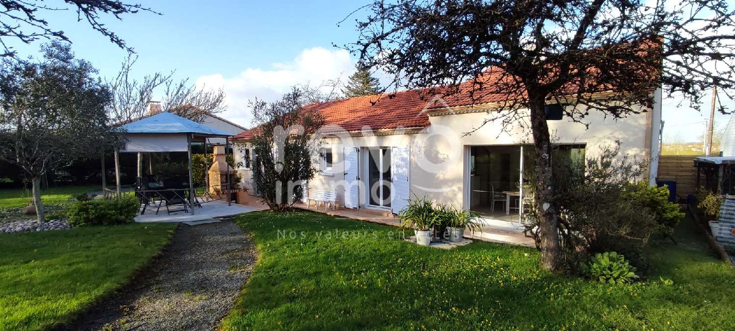  for sale house Montbert Loire-Atlantique 1