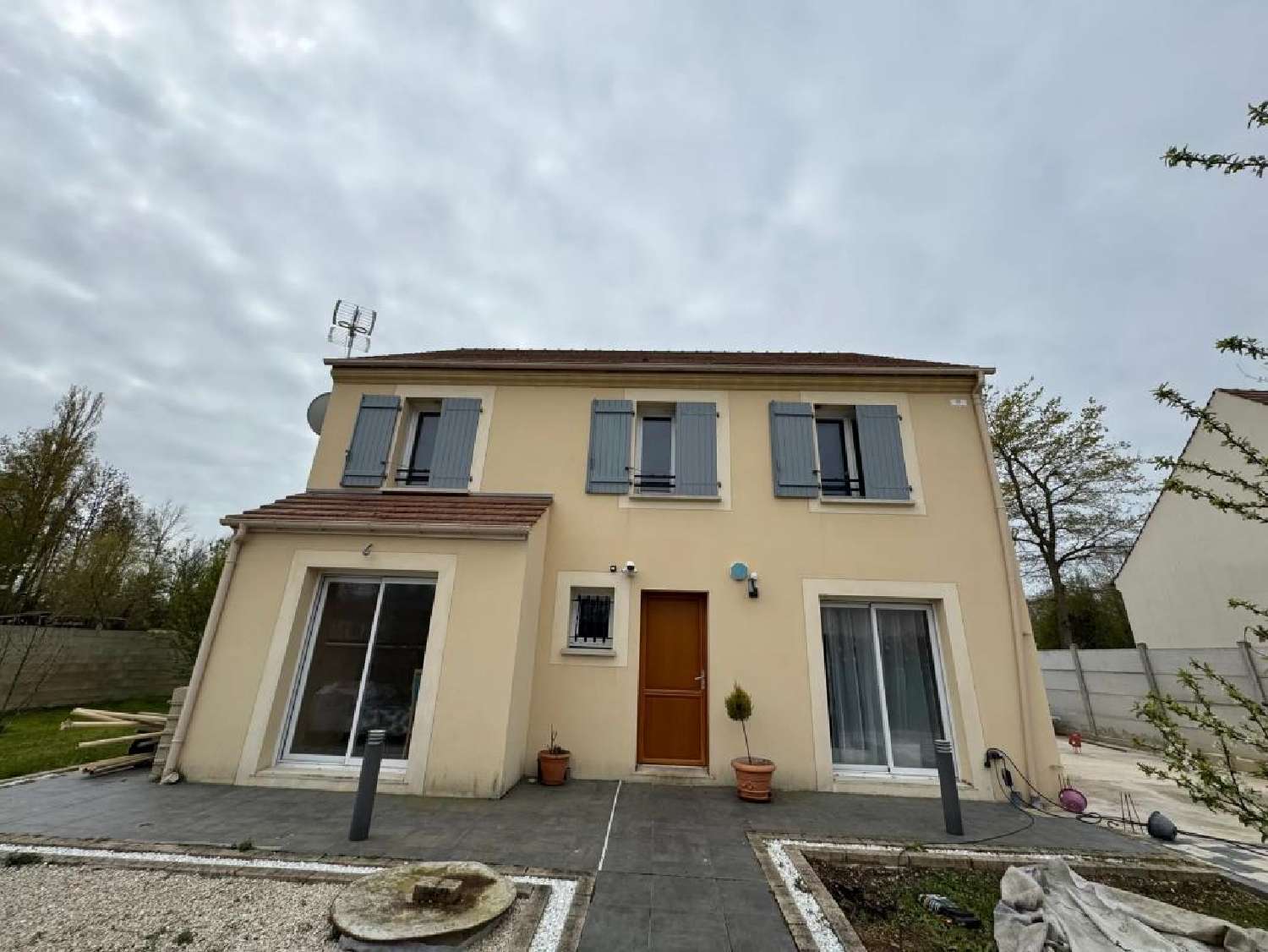  for sale house Montceaux-lès-Meaux Seine-et-Marne 1