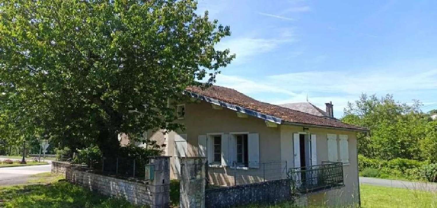  te koop huis Nanteuil-en-Vallée Charente 1