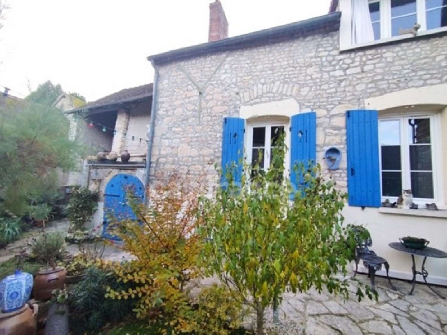  for sale house Neuilly Yonne 1