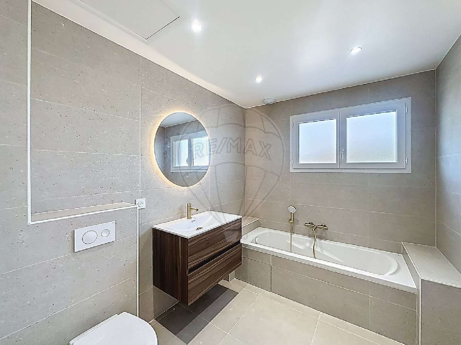  for sale house Nîmes 30900 Gard 7