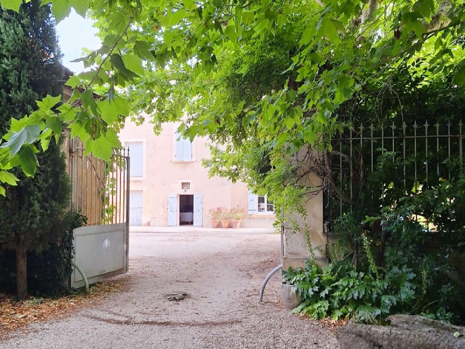  for sale house Orange Vaucluse 2