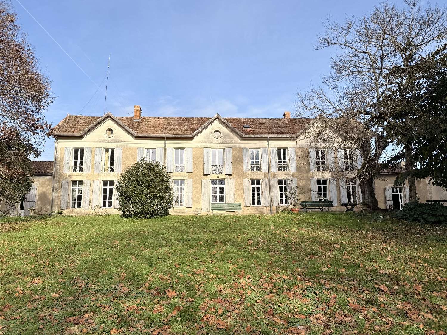 te koop huis Orgedeuil Charente 2