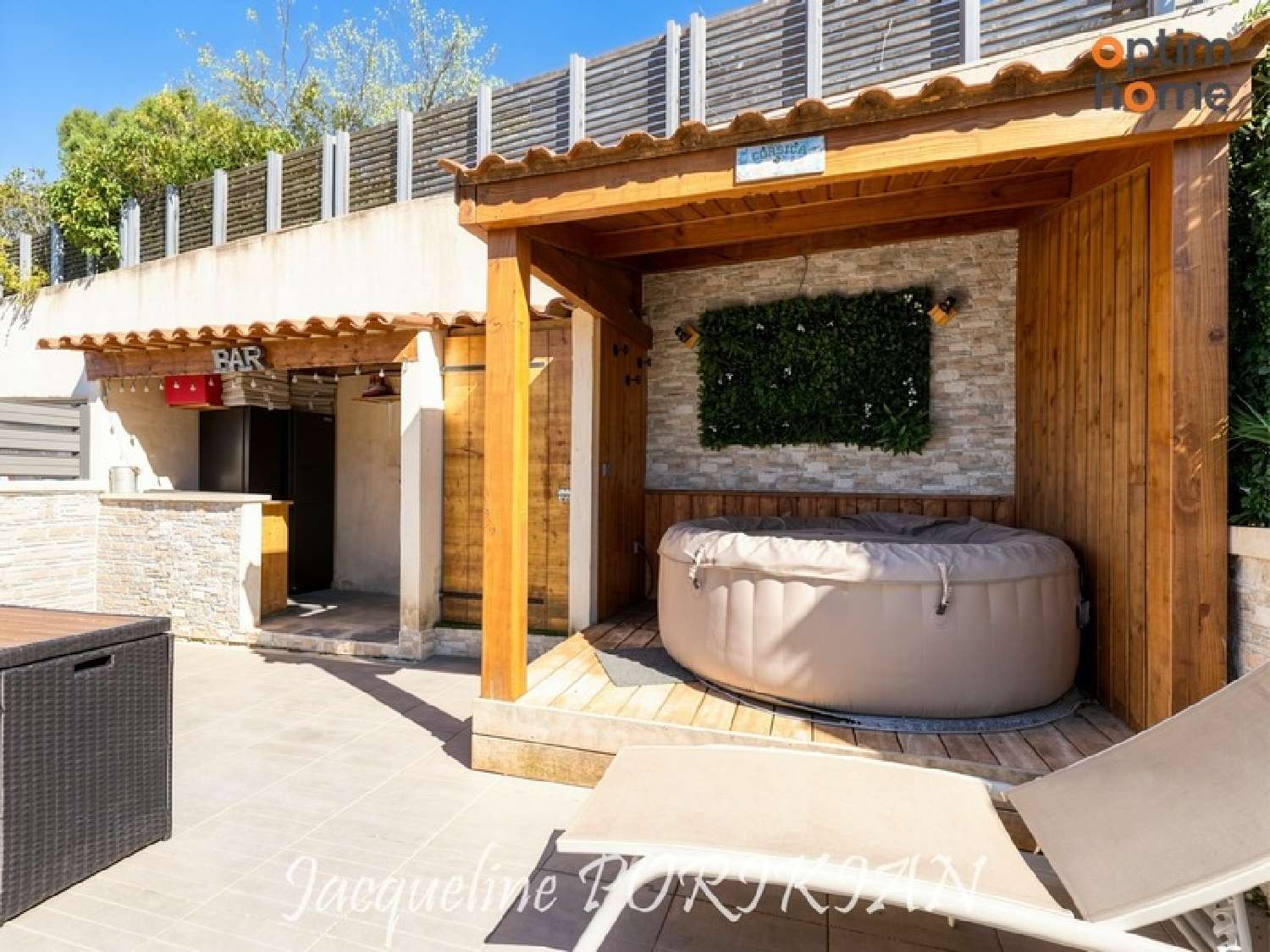  for sale house Peypin-d'Aigues Vaucluse 3